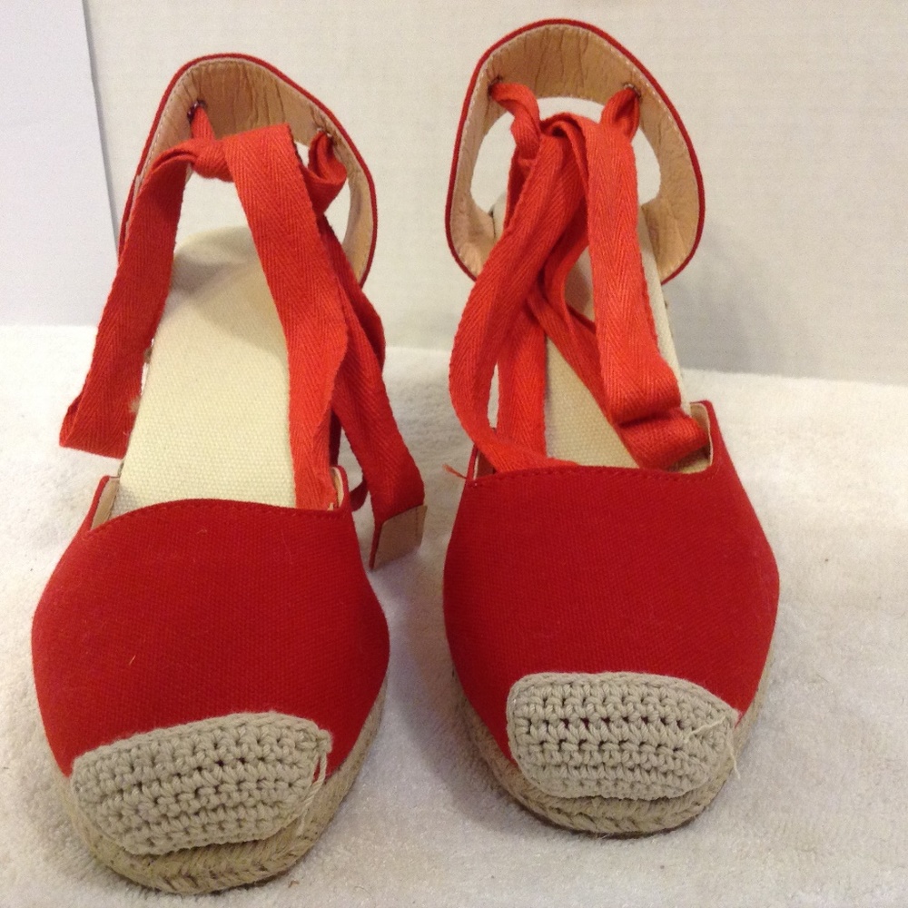 UNKNOWN BRAND RED ESPADRILLE WEDGE 8M